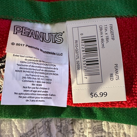 Peanuts Fingertip and Hand Towel - Picture 9 of 9